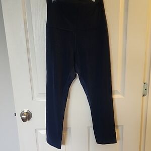 Womens Lululemon Align High Rise Crop 21"